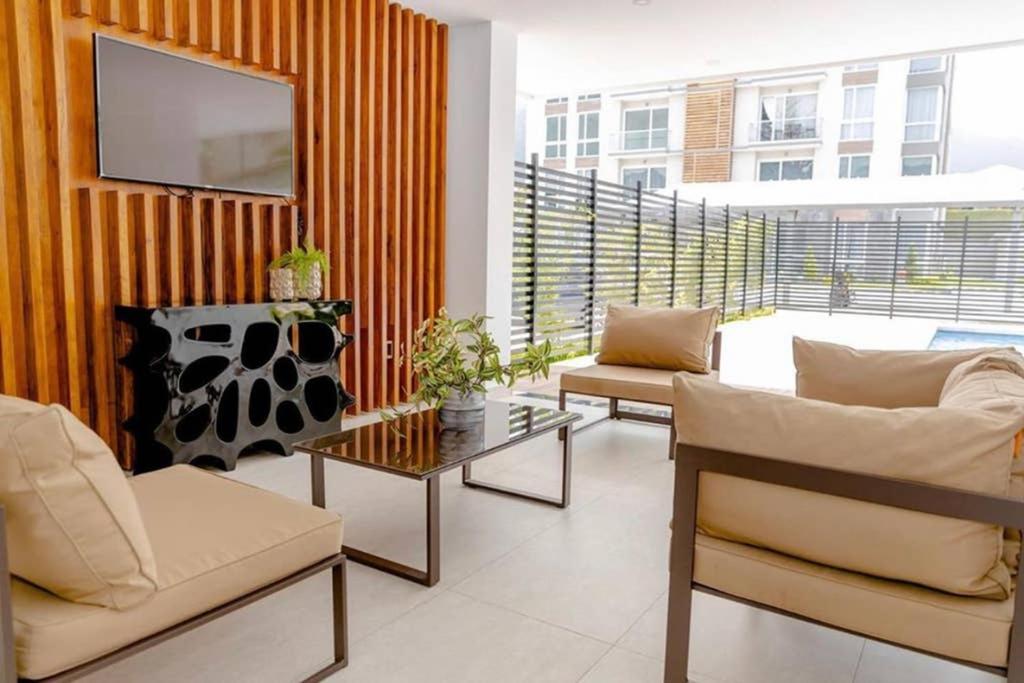 Moderno Y Acogedor Condominio En Zona Exclusiva سان بيدرو سولا المظهر الخارجي الصورة