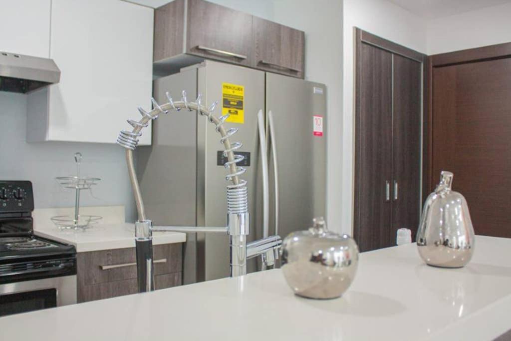 Moderno Y Acogedor Condominio En Zona Exclusiva سان بيدرو سولا المظهر الخارجي الصورة